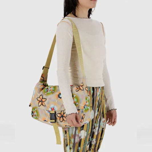 Nylon Messenger Bag - Raisa