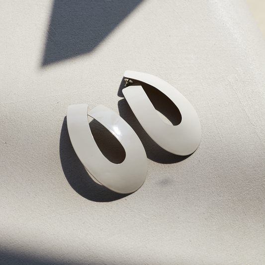 Liike Medium Earrings - Ivory