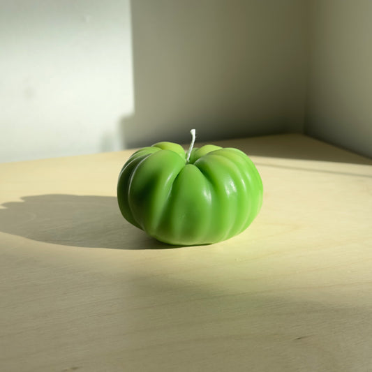 Small Heirloom Tomato Candle – Green
