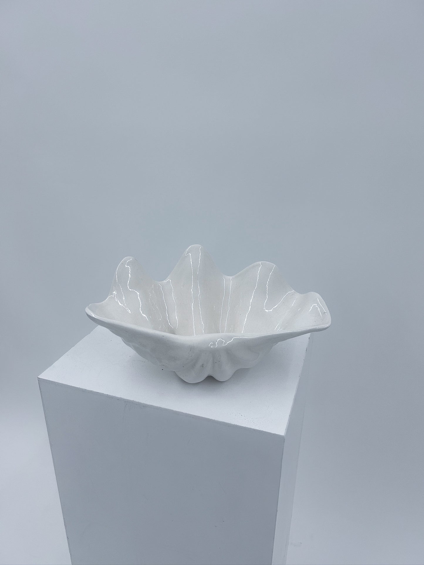 Ceramic Art Deco Shell Dish #24