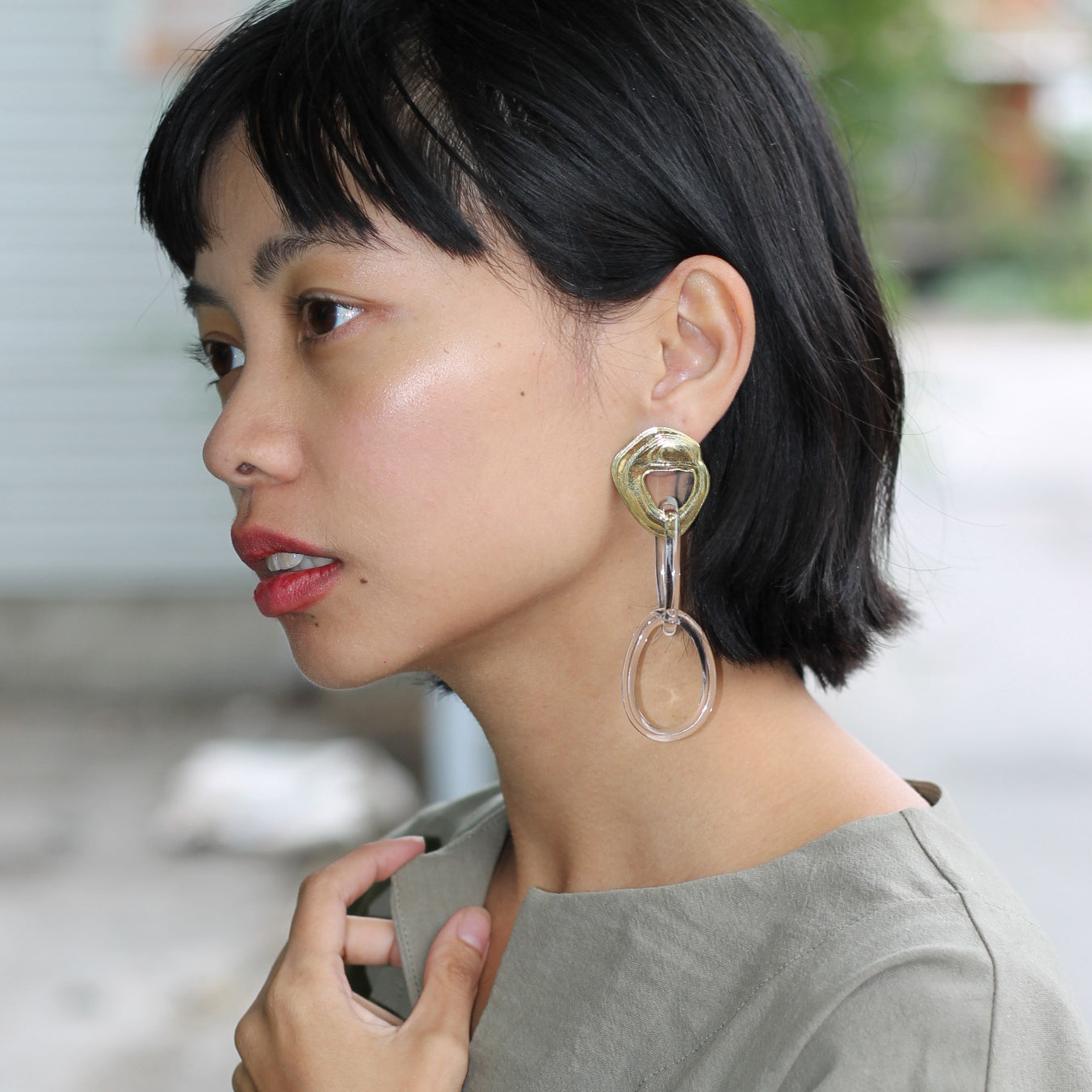 Glass Chain Hoops - Brass