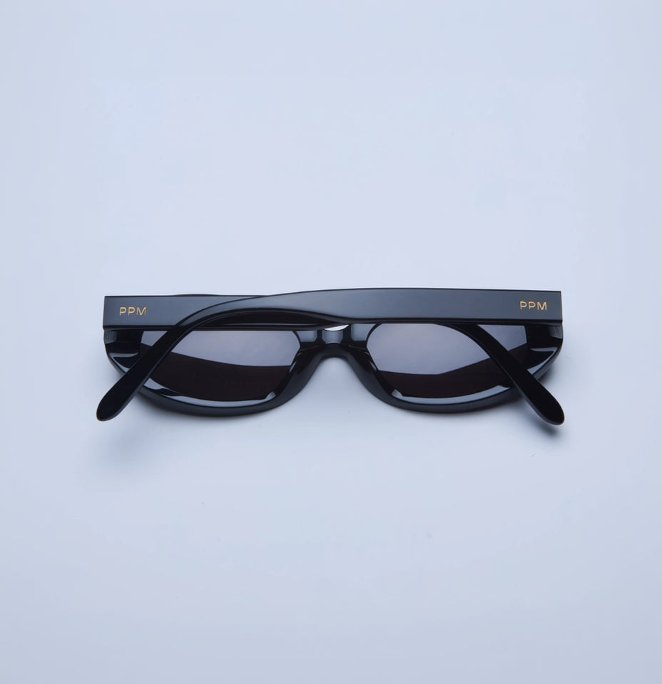 Ore — Black