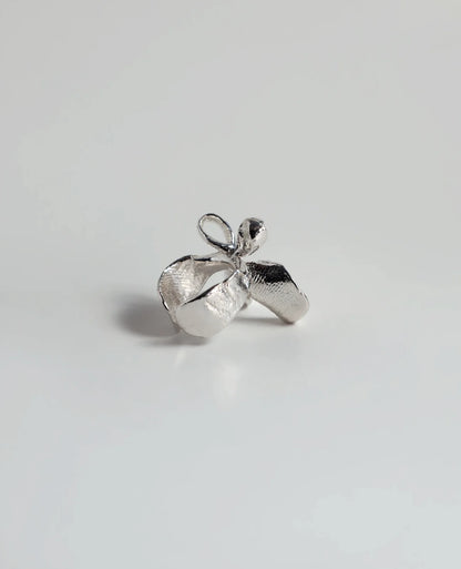 Finger Bow Cuff Ring - Silver
