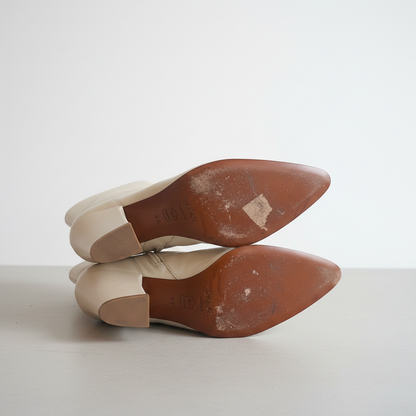 Sole view