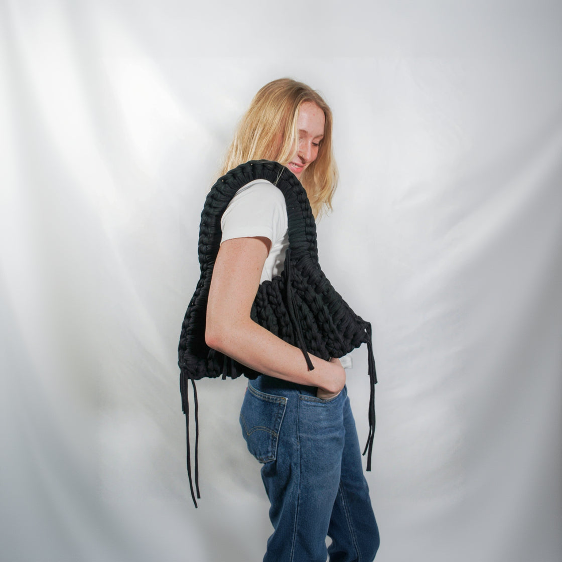 The Dusk Shoulder Bag - Black