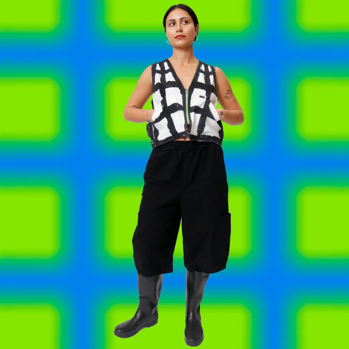 Waiter Shorts — Black