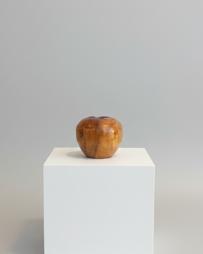 Wooden Round Apple