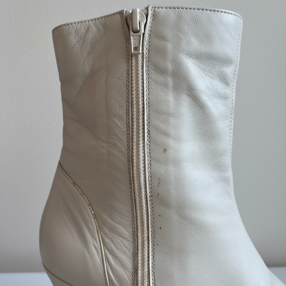 Zipper detail close-up